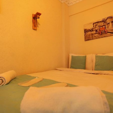 Nezahat Sultan Apart Hotel Istanbul Bagian luar foto