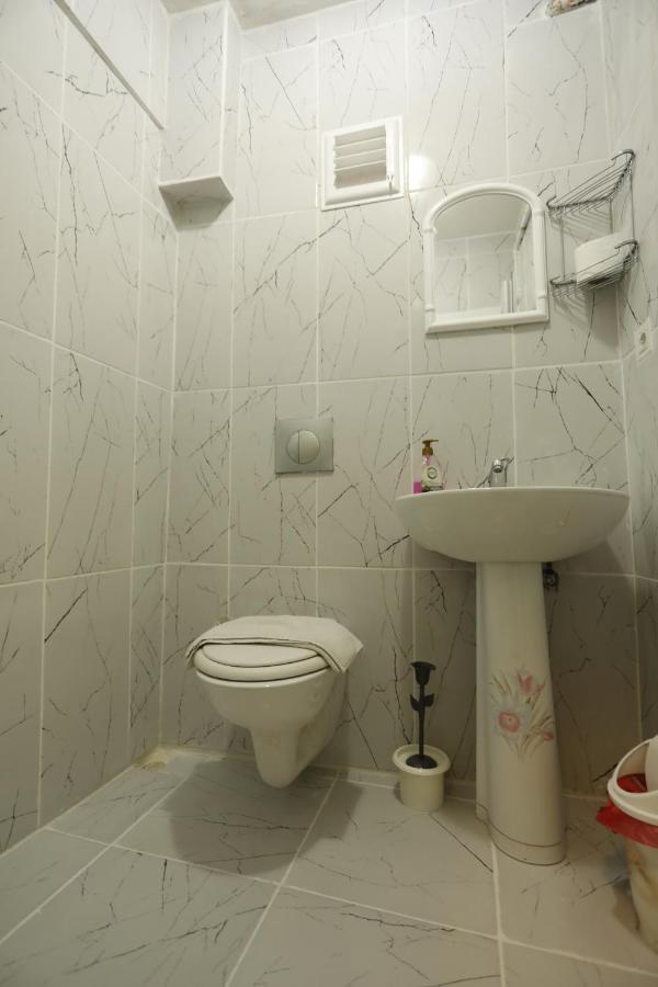 Nezahat Sultan Apart Hotel Istanbul Bagian luar foto